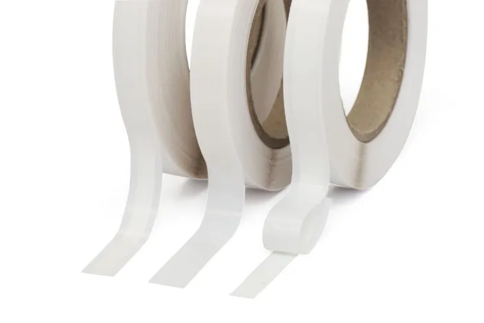 Fingerlift-Klebebänder auf Rolle mit Anfasslasche für werkzeuglose Liner-Entfernung